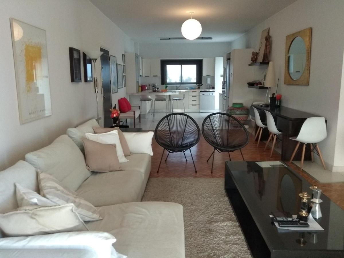 Seaside Spacious Apartment With Sea View Λεμεσός Εξωτερικό φωτογραφία