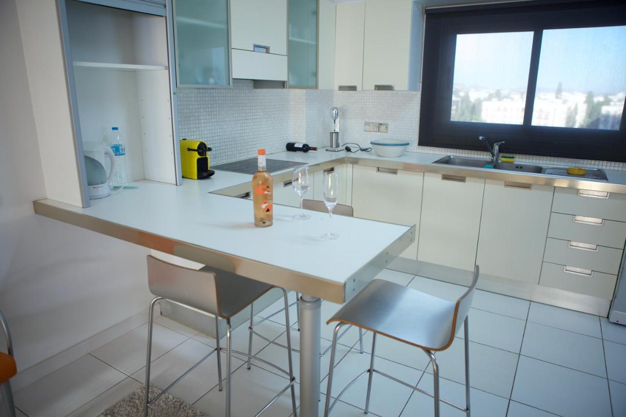 Seaside Spacious Apartment With Sea View Λεμεσός Εξωτερικό φωτογραφία